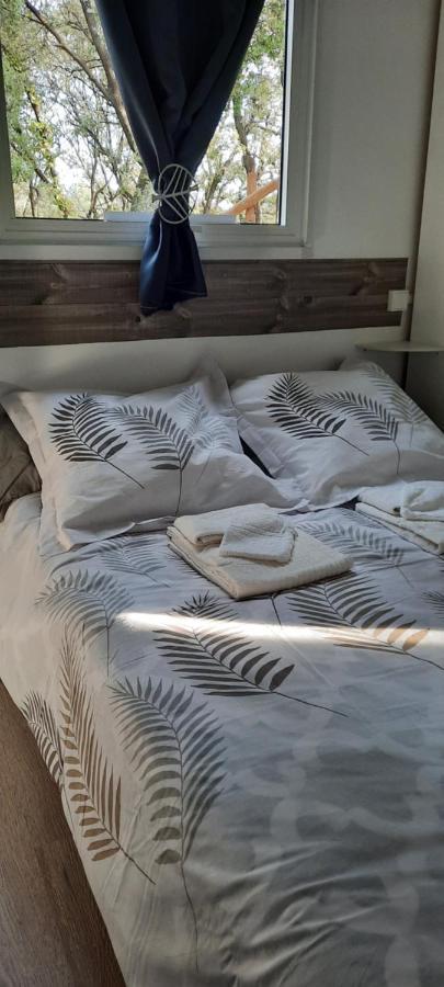 La Barriére Le Domaine Du Naizadou Chalet Lou Grilh 빌라 외부 사진